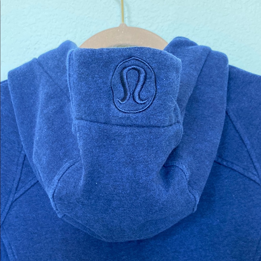 Lululemon Athletica Scuba Navy blue Fitted Long Sleeve Sweatshirt
